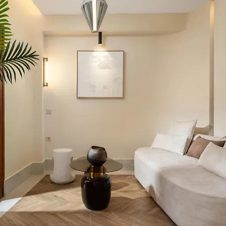 Dea Del Porto Wellness & *