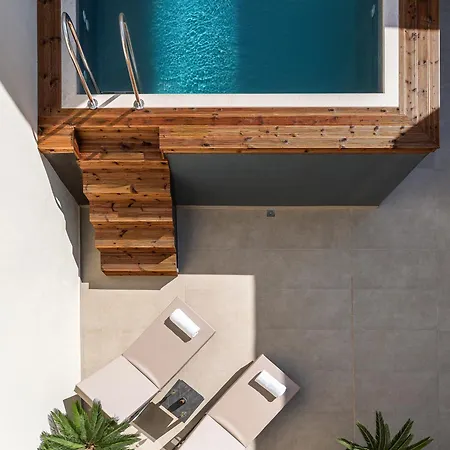 Dea Del Porto Signature Hotel